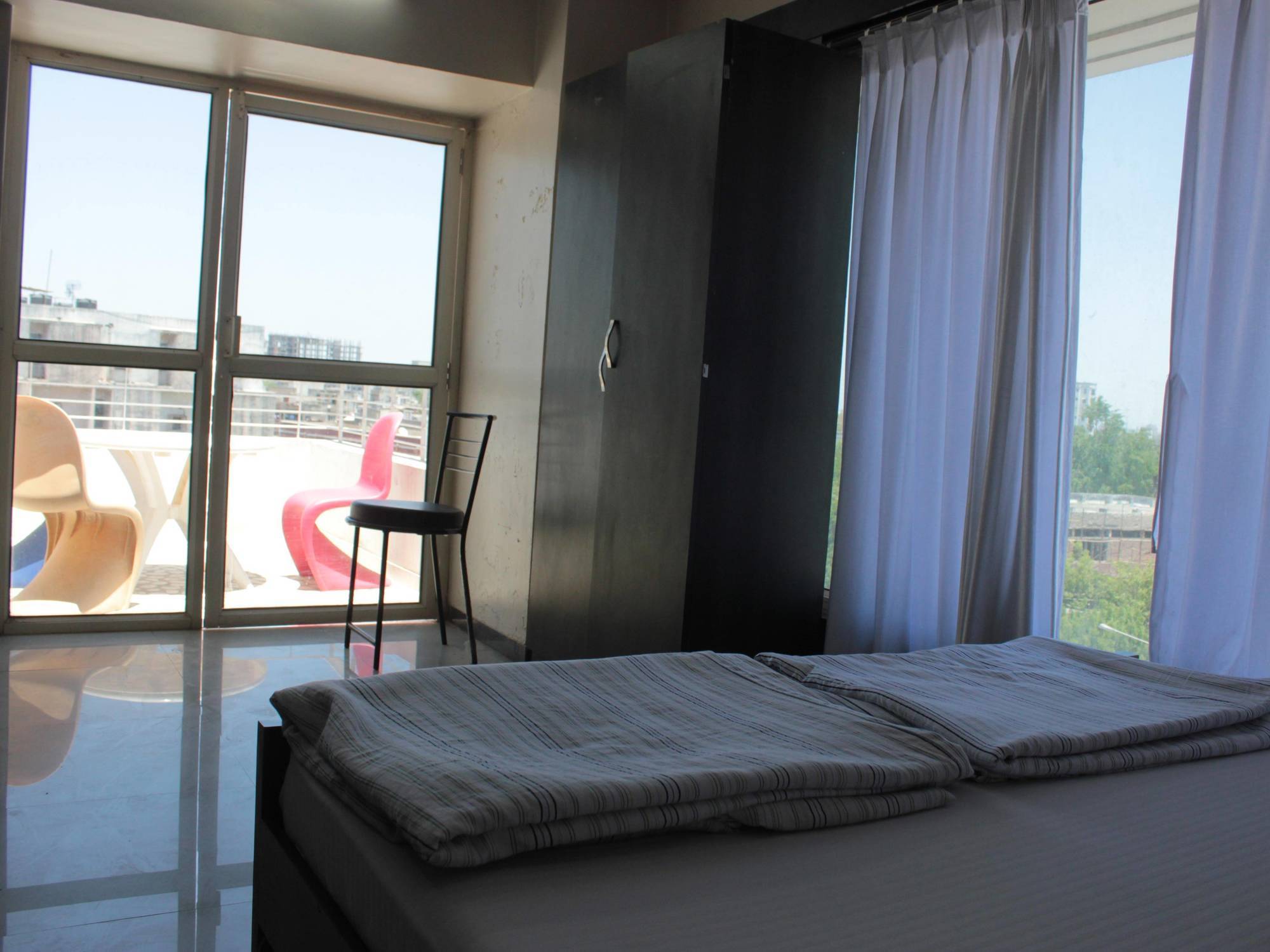 Hotel Apple Inn Ahmedabad Ngoại thất bức ảnh